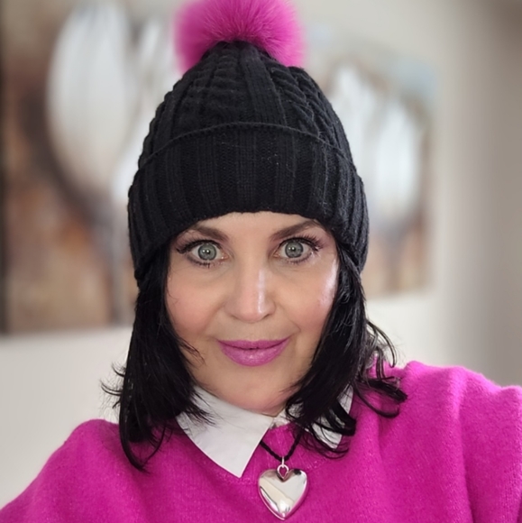 Meet your Posher, Shannon - Picture 1 of 1